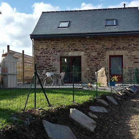 Gite La Chouette Bégard エクステリア 写真